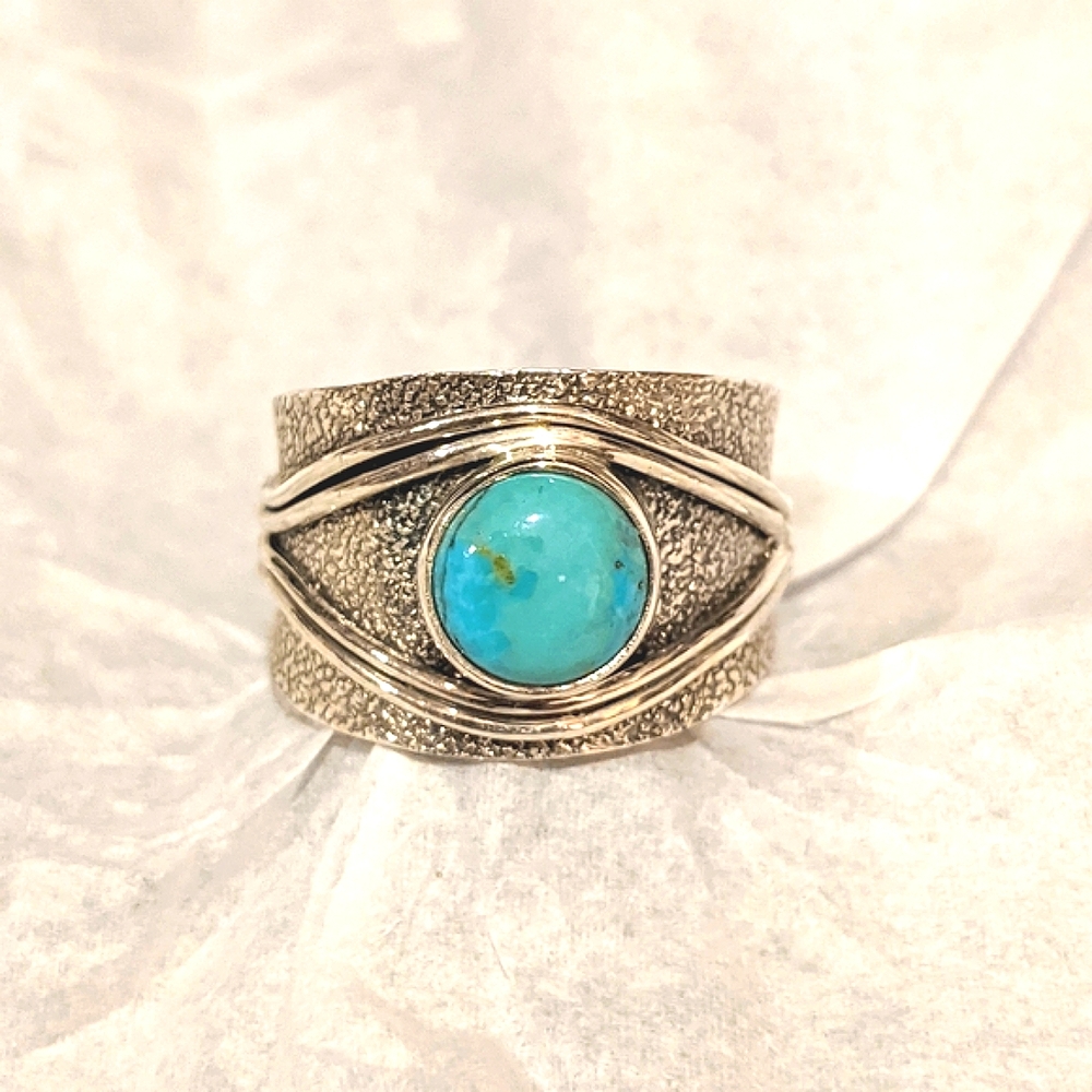 AZ Mohave Turquoise .925 silver ring, size 9.5 - Picture 1 of 8